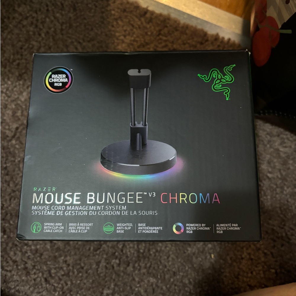 Razer Mouse bungee‎ chroma V3 NIB rainbow light up cord control